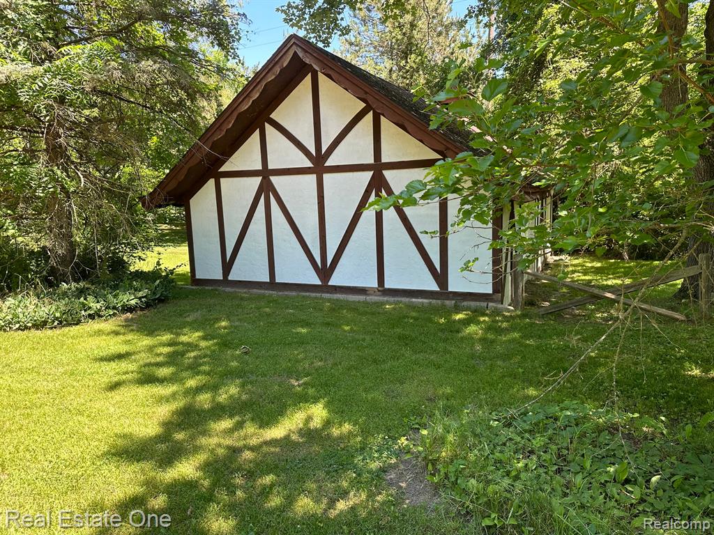 11780 Scott Road Davisburg, MI 48350 - Photo 1 of 6 Gallery Image 1