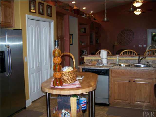 4022 Omega Street Pace, FL 32571 - Photo 7 of 15 KITCHEN