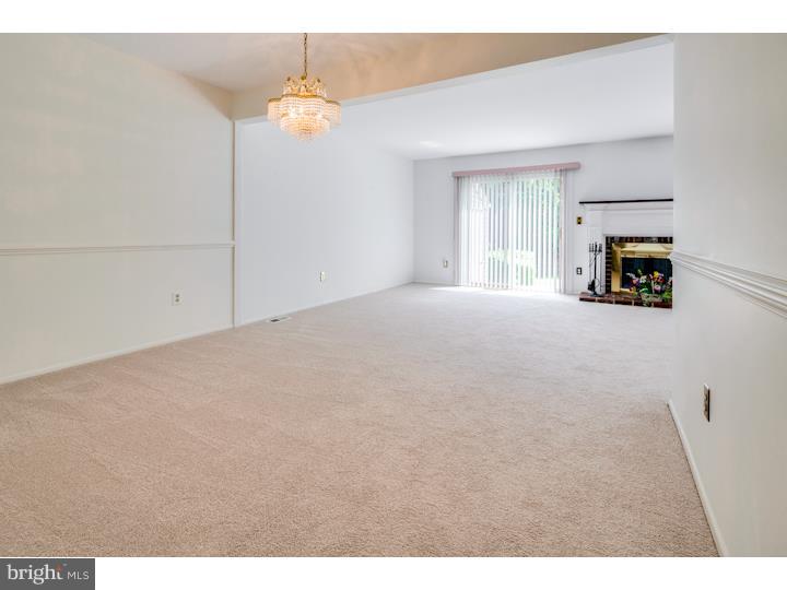 94 Farnwood Road Mount Laurel, NJ 08054 - Photo 5 of 18 Gallery Image 5