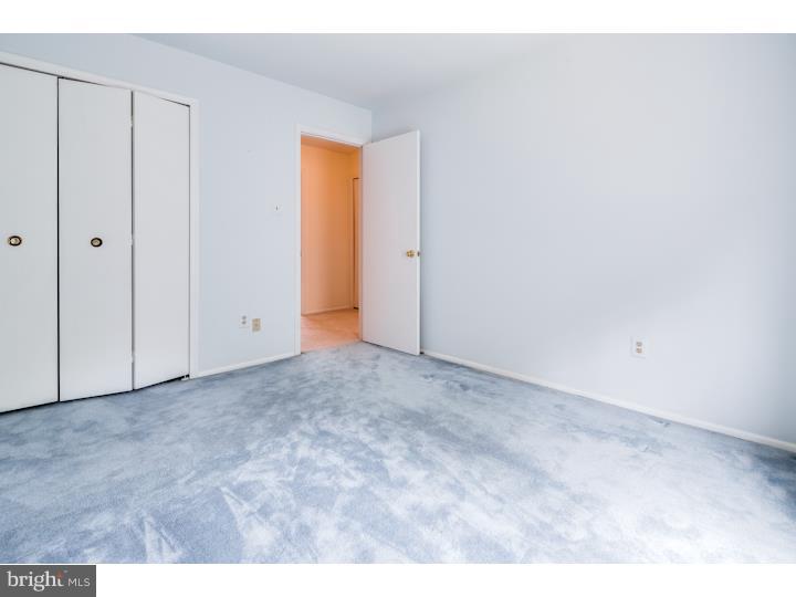 94 Farnwood Road Mount Laurel, NJ 08054 - Photo 10 of 18 Gallery Image 10