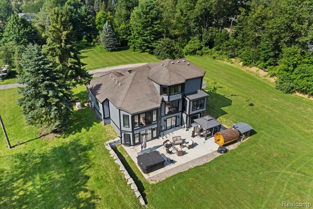 61353 Eight Mile Road South Lyon, MI 48178 - Photo 60 of 69 Gallery Image 60
