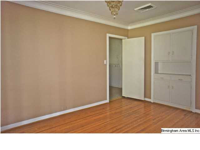 115 Red Oak Road Birmingham, AL 35206 - Photo 9 of 32