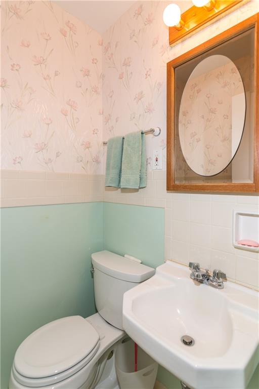 939 Bristol Road Indianapolis, IN 46280 - Photo 18 of 24 Gallery Image 18