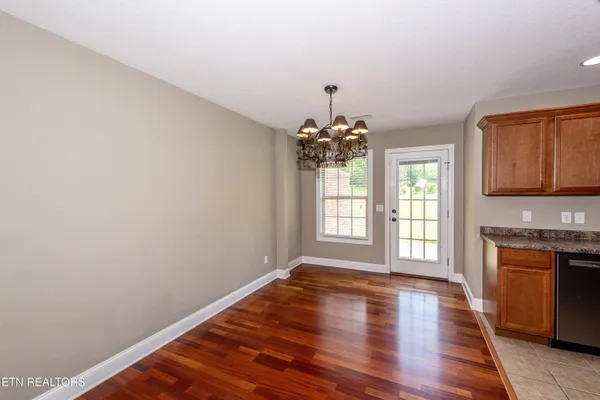 $2,295 | 206 Janet Lane, Maryville, TN 37804