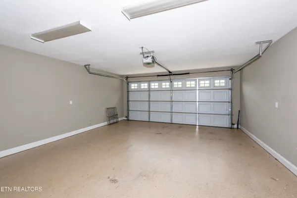 $2,295 | 206 Janet Lane, Maryville, TN 37804