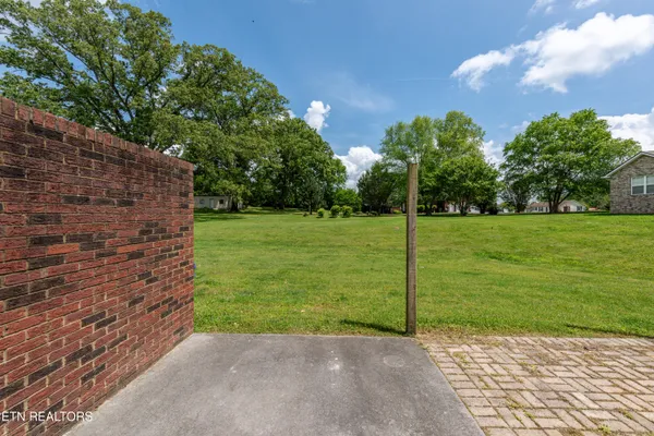 $2,295 | 206 Janet Lane, Maryville, TN 37804