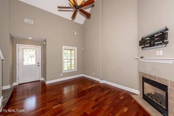 $2,295 | 206 Janet Lane, Maryville, TN 37804