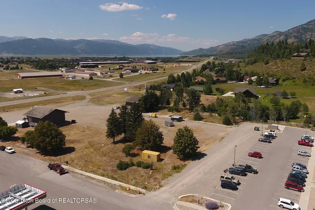 $1,125,000 | Lot 18 Boardwalk Drive, Alpine, WY 83128