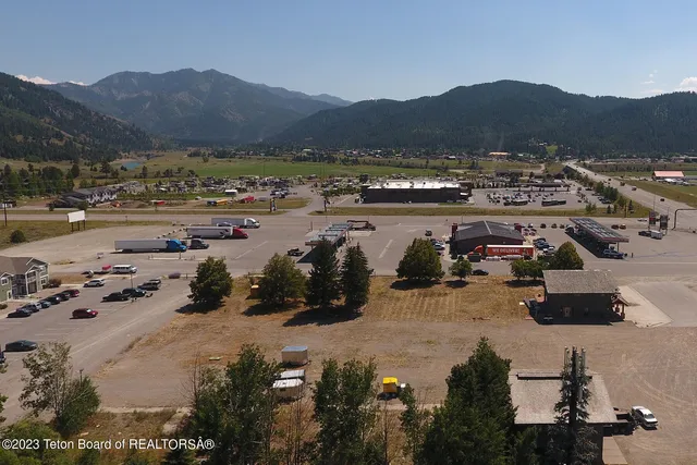 $1,125,000 | Lot 18 Boardwalk Drive, Alpine, WY 83128