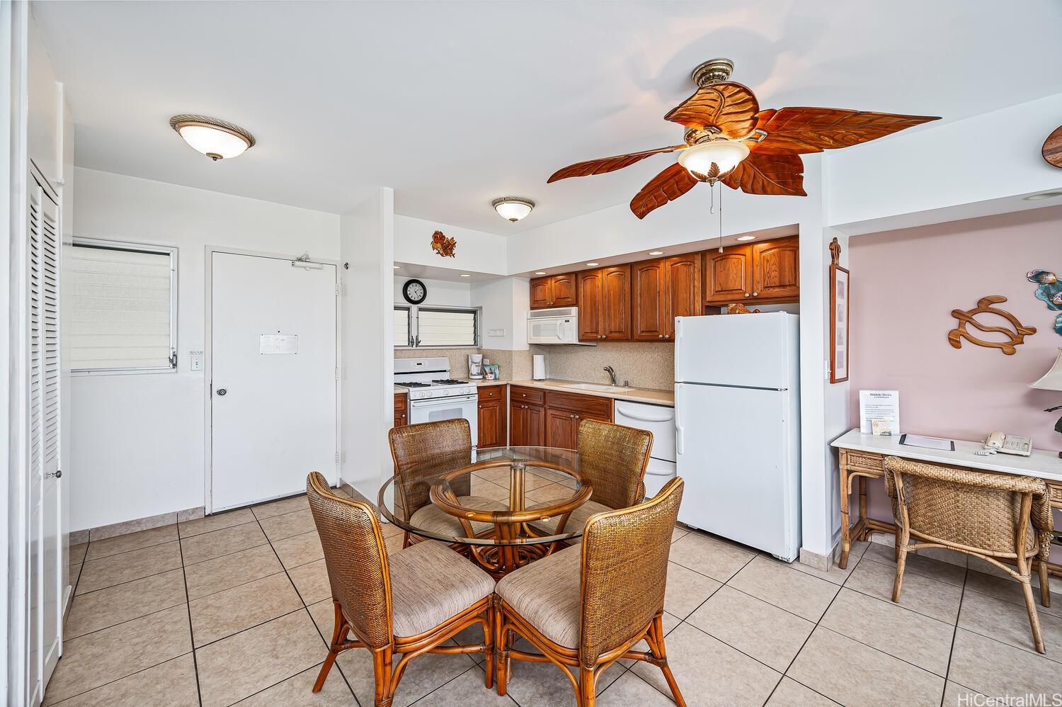 2161 Kalia Road, Unit 916 Honolulu, HI 96815 - Photo 2 of 19