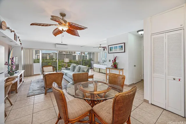 $1,580,000 | 2161 Kalia Road, Unit 916, Honolulu, HI 96815