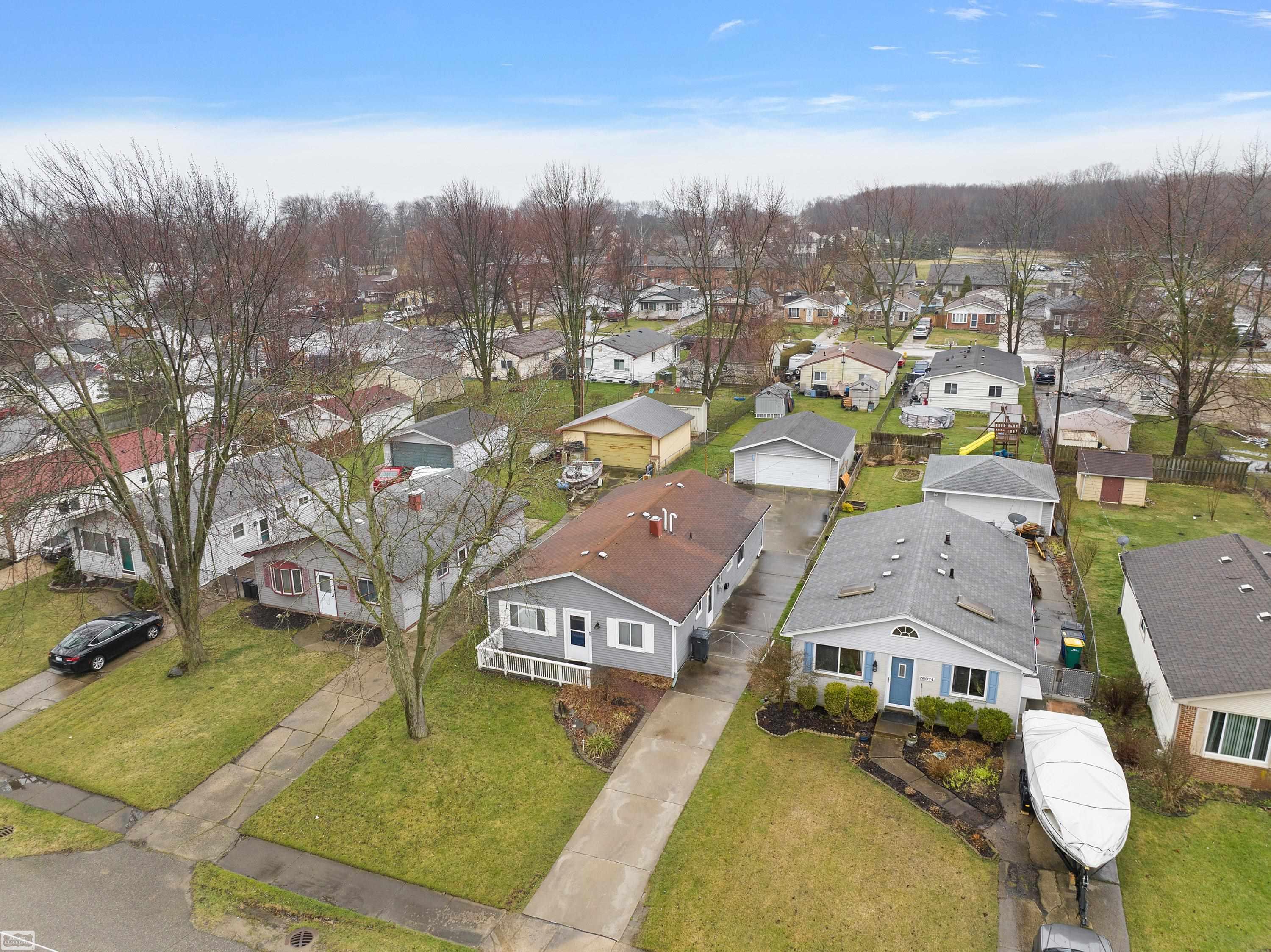 26082 Clear Street Harrison, MI 48045 - Photo 35 of 43