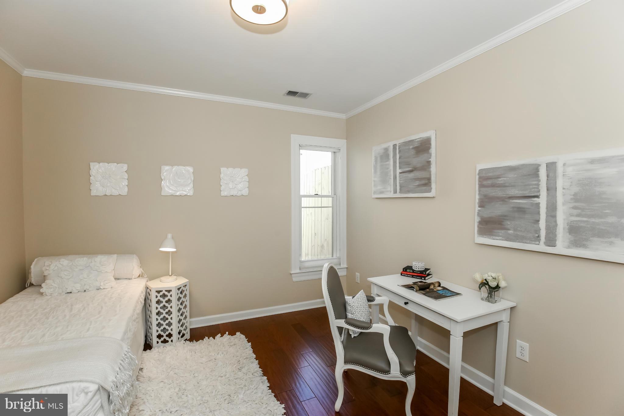 431 1/2 R Street Northwest, Unit 1 Washington, DC 20001 - Photo 14 of 22 Bedroom