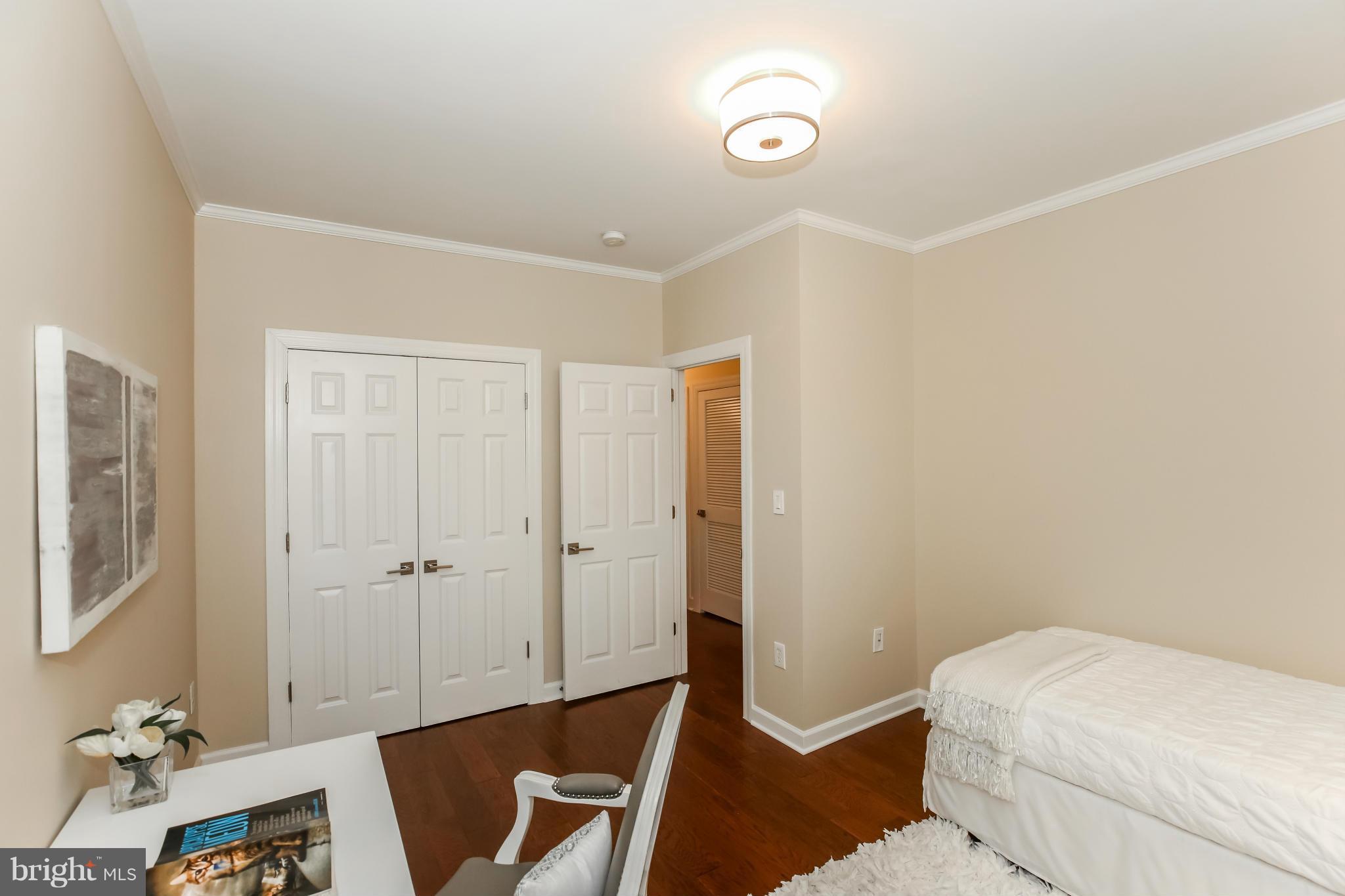 431 1/2 R Street Northwest, Unit 1 Washington, DC 20001 - Photo 15 of 22 Bedroom