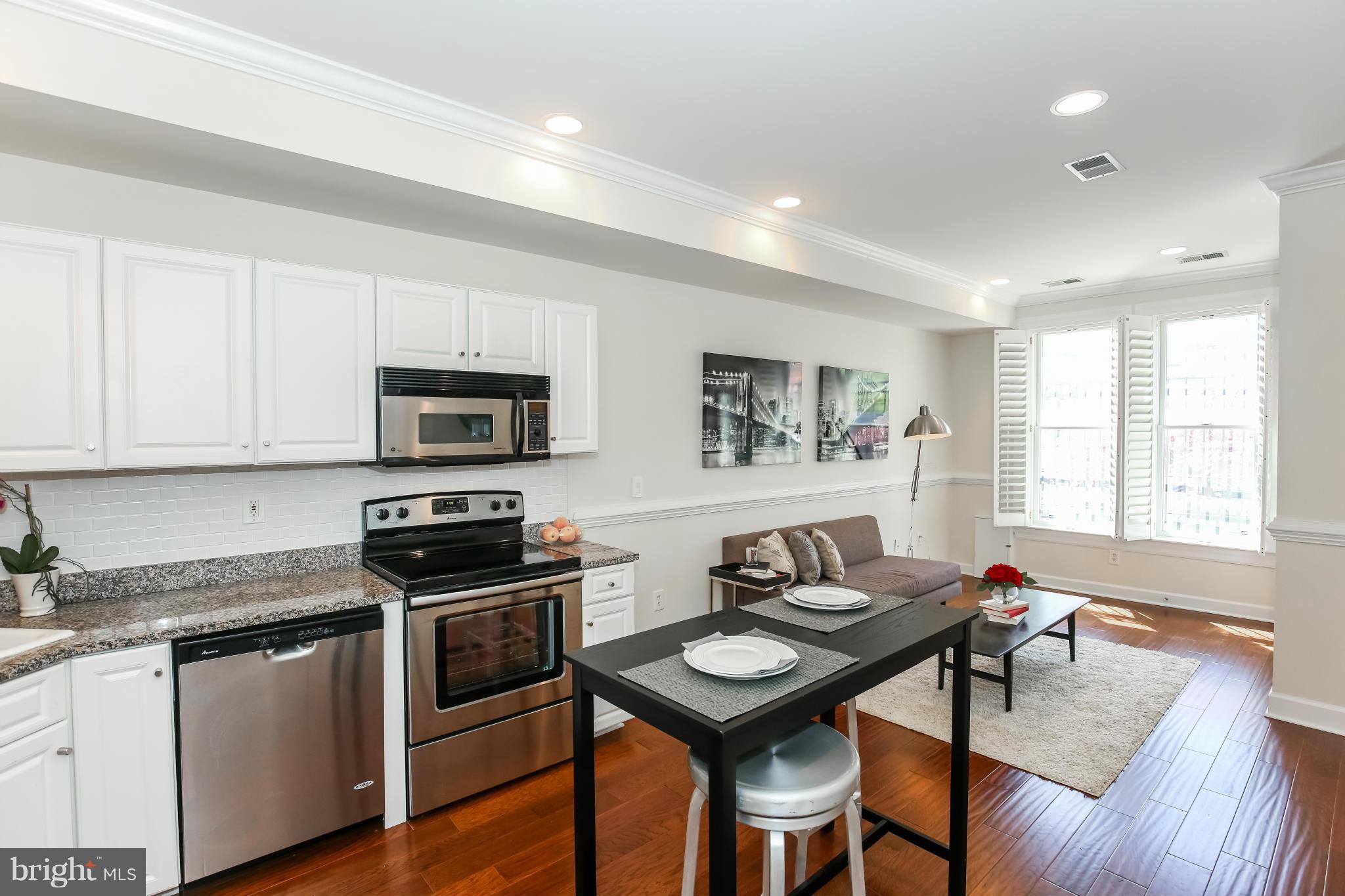 431 1/2 R Street Northwest, Unit 1 Washington, DC 20001 - Photo 10 of 22 Kitchen/Dining