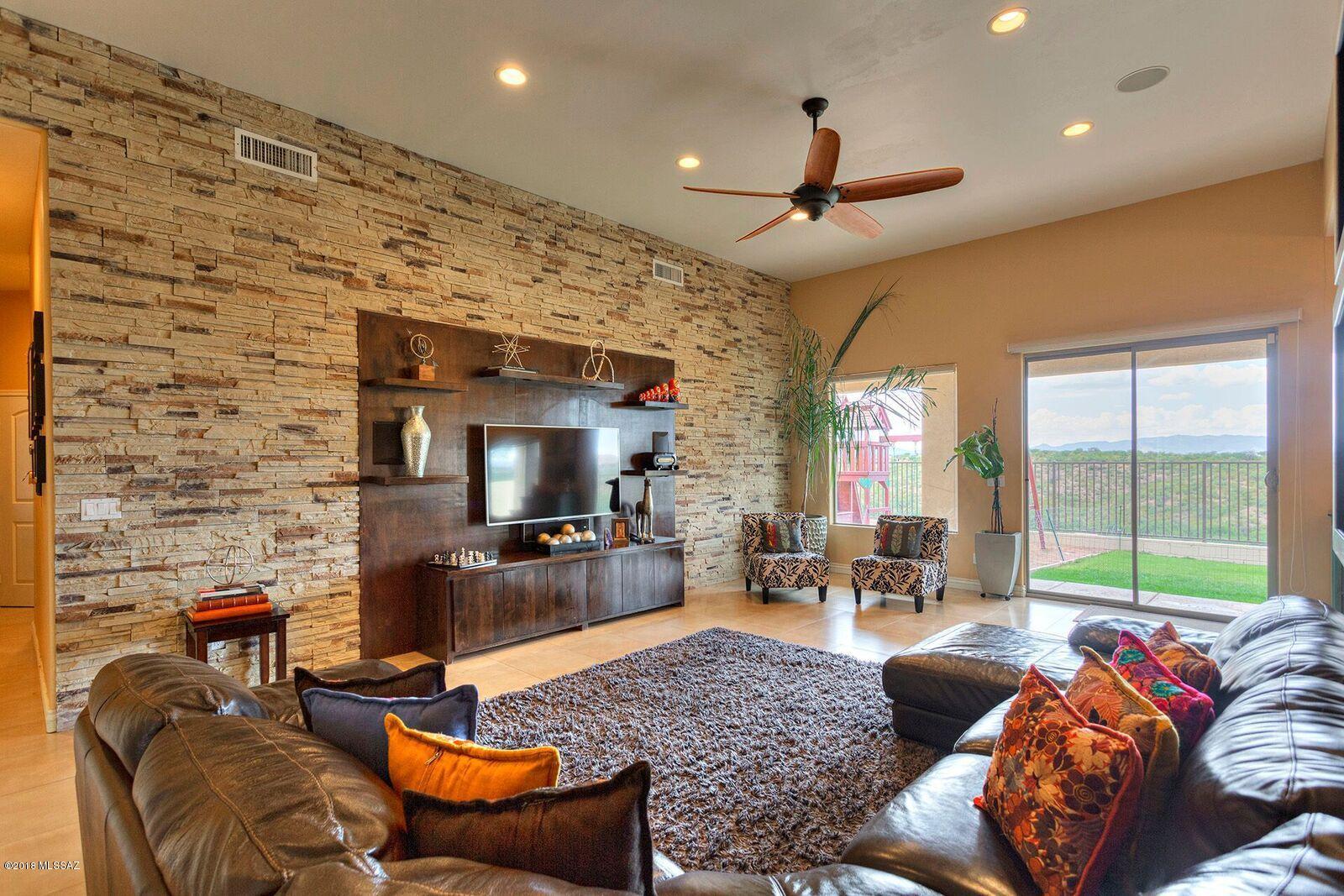 884 Calle Tepache Rio Rico, AZ 85648 - Photo 5 of 31