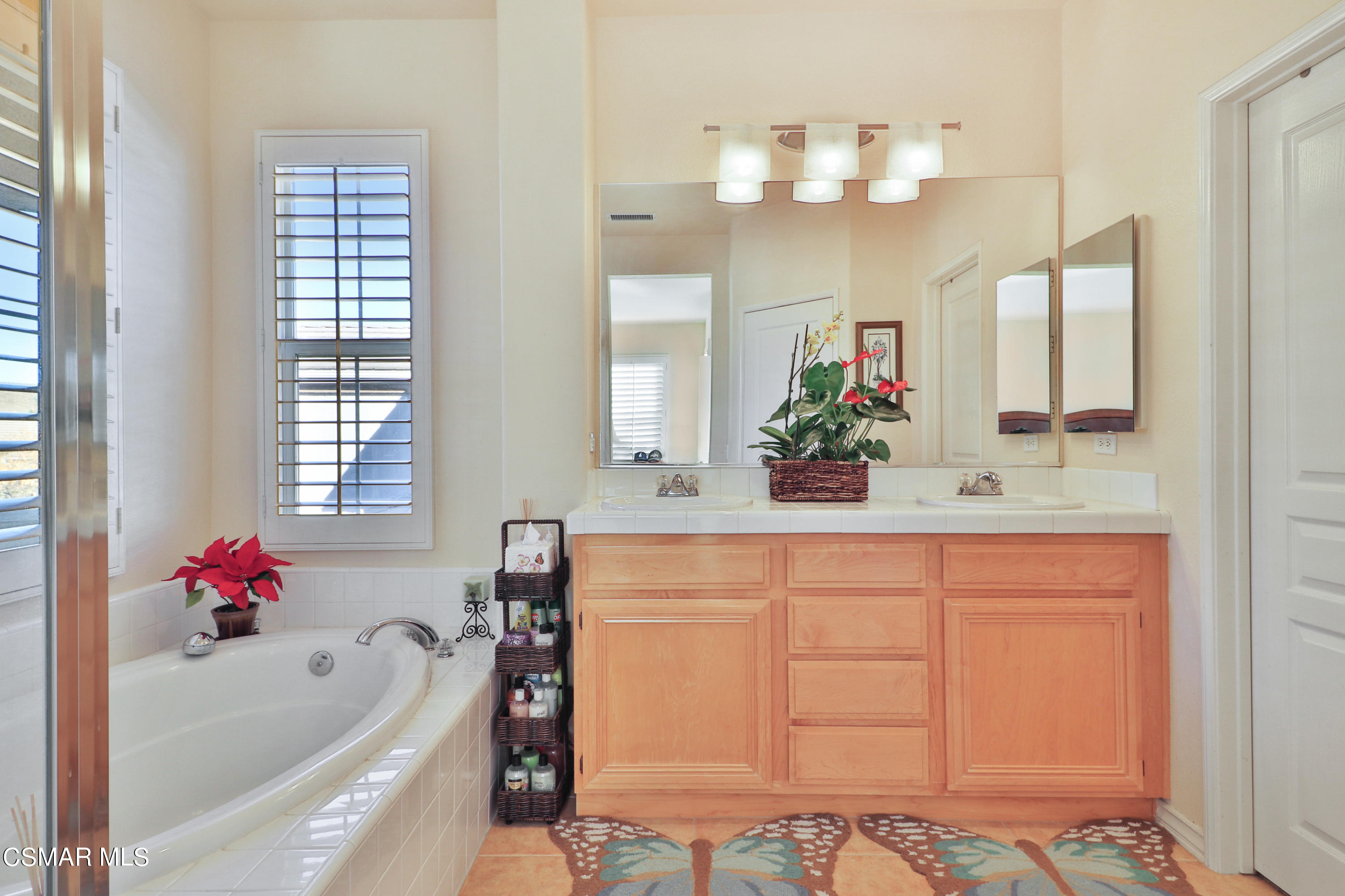 124 Park Hill Road Simi Valley, CA 93065 - Photo 38 of 51 IMG_7761