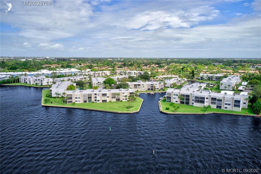 1950 Southwest Palm City Road, Unit 7208 Stuart, FL 34994 - Photo 25 of 48 Gallery Image 25