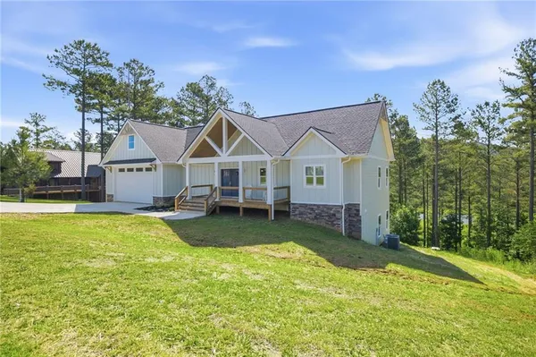 $1,350,000 | 511 Sandy Lake Lane, Blairsville, GA 30512