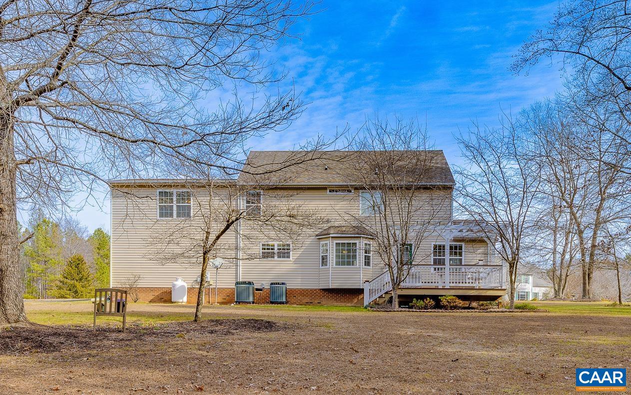 341 Landover Road Troy, VA 22974 - Photo 5 of 63