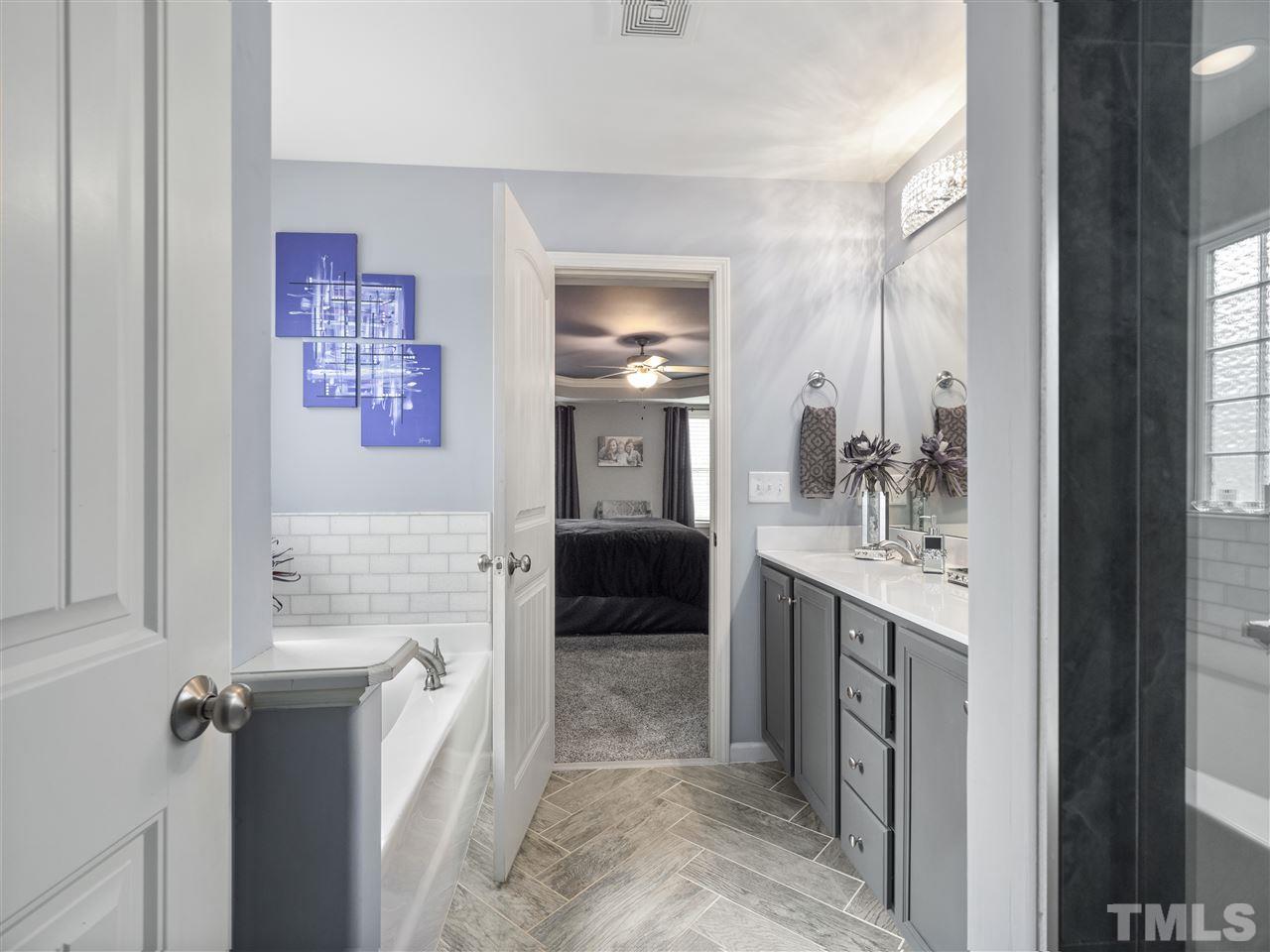 3612 Sunbright Lane Raleigh, NC 27610 - Photo 23 of 26 Gallery Image 23