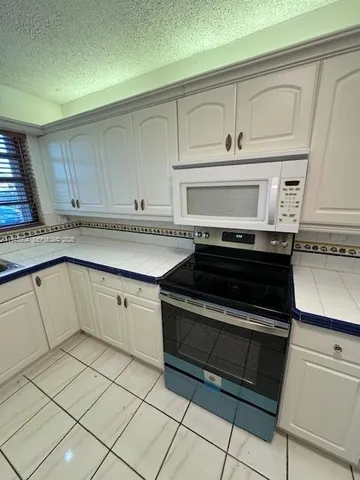 $3,500 | 1045 Southwest 122nd Court, Miami, FL 33184