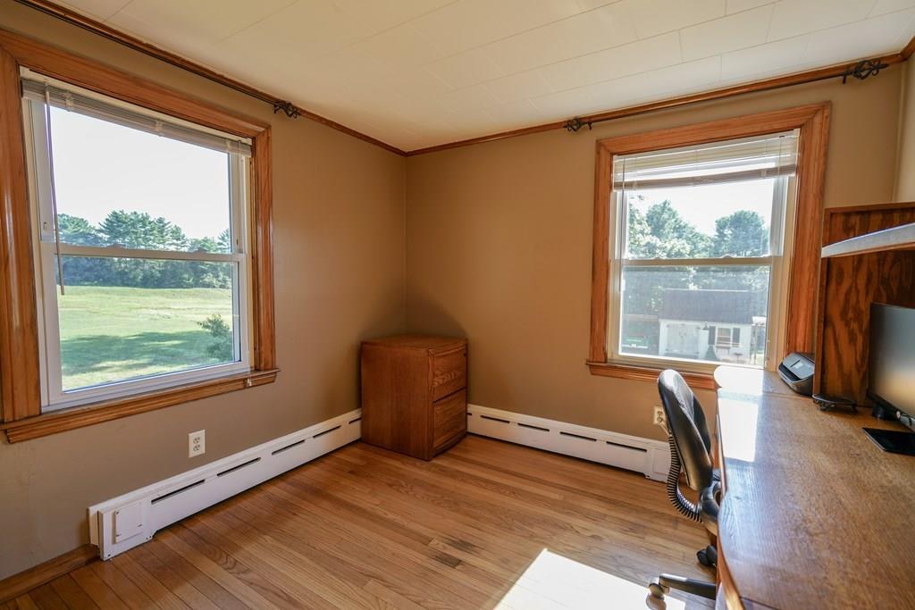 215 Greenwich Road Ware, MA 01082 - Photo 11 of 41