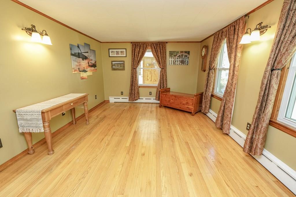215 Greenwich Road Ware, MA 01082 - Photo 17 of 41