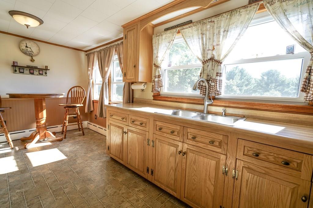 215 Greenwich Road Ware, MA 01082 - Photo 6 of 41