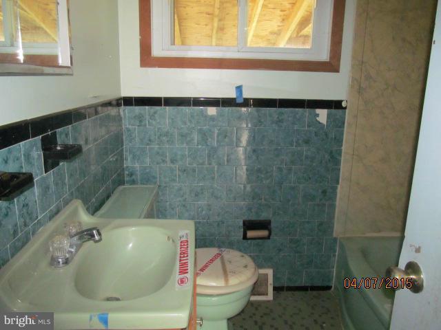 7823 Shellye Road Glen Burnie, MD 21060 - Photo 5 of 8 Bath