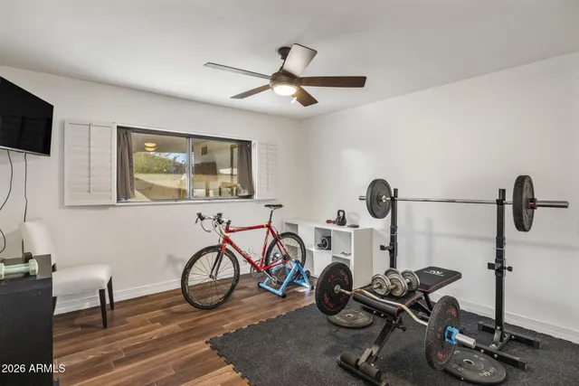 $6,200 | 221 West Sweetwater Avenue, Phoenix, AZ 85029