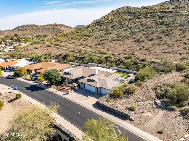 $6,200 | 221 West Sweetwater Avenue, Phoenix, AZ 85029