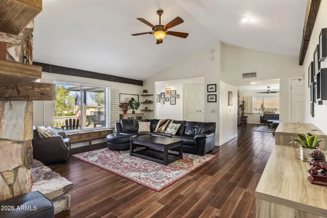 $6,200 | 221 West Sweetwater Avenue, Phoenix, AZ 85029