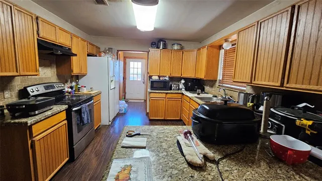 $400,000 | 4558 Agnes Circle, Springtown, TX 76082