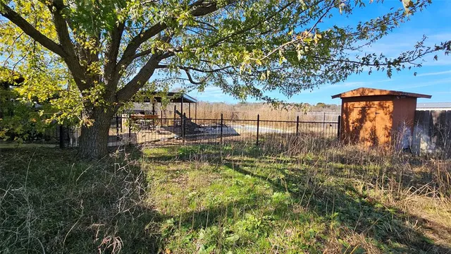 $400,000 | 4558 Agnes Circle, Springtown, TX 76082