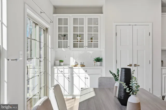 $559,000 | 9590 Glen Oaks Lane, Columbia, MD 21046