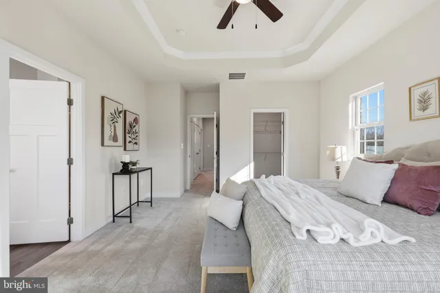 $559,000 | 9590 Glen Oaks Lane, Columbia, MD 21046