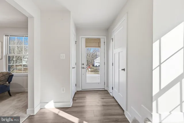 $559,000 | 9590 Glen Oaks Lane, Columbia, MD 21046