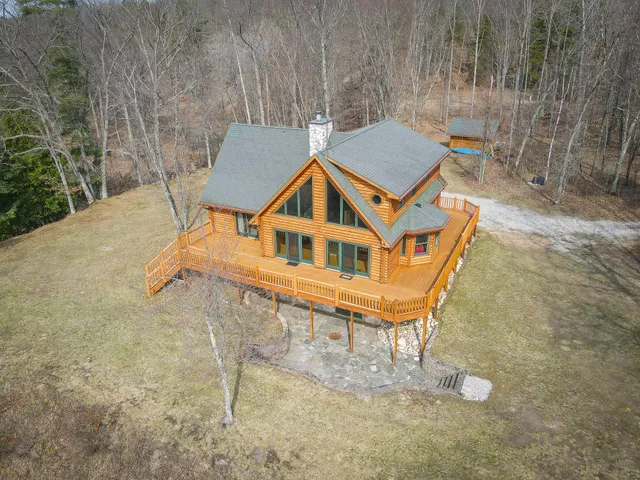 $1,399,000 | 9184 Highway 37, Wellston, MI 49689