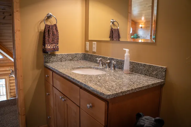 $1,399,000 | 9184 Highway 37, Wellston, MI 49689