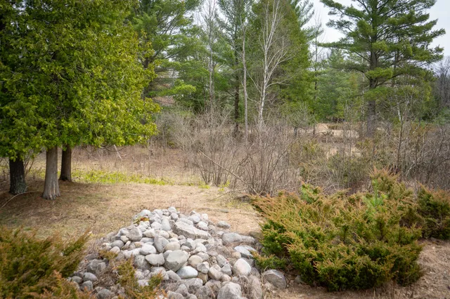 $1,399,000 | 9184 Highway 37, Wellston, MI 49689