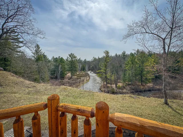 $1,399,000 | 9184 Highway 37, Wellston, MI 49689