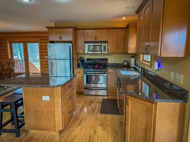 $1,399,000 | 9184 Highway 37, Wellston, MI 49689