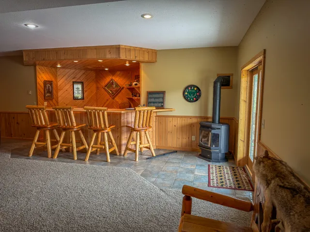 $1,399,000 | 9184 Highway 37, Wellston, MI 49689