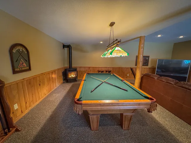 $1,399,000 | 9184 Highway 37, Wellston, MI 49689