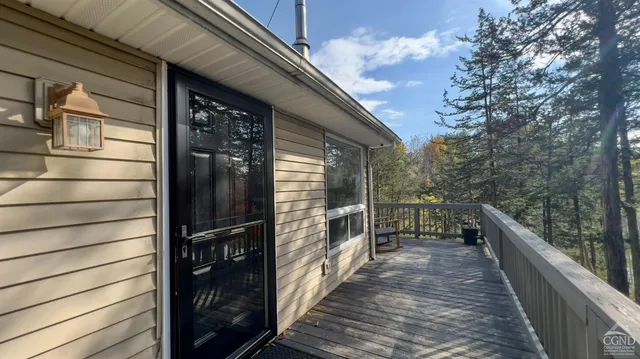 $3,200 | 29 Fairy Court, Athens, NY 12015