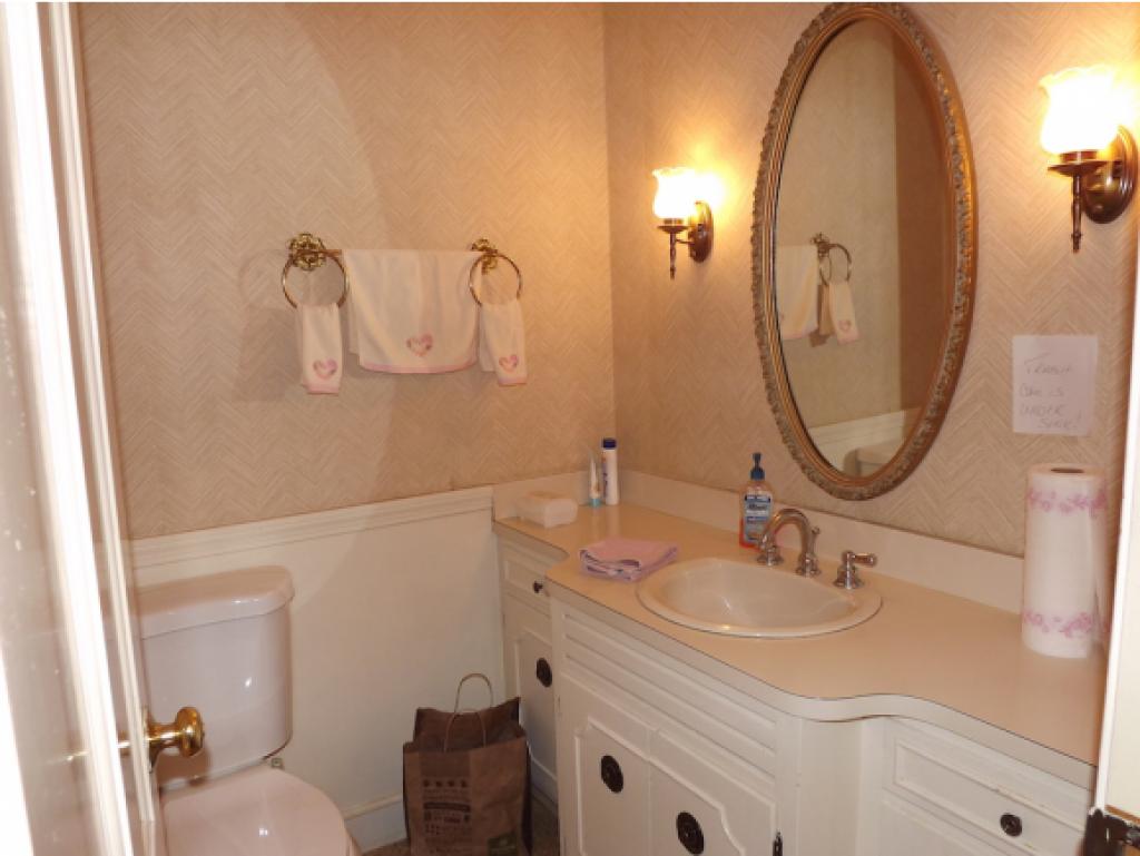 41 Farmington Road Nashua, NH 03060 - Photo 18 of 36