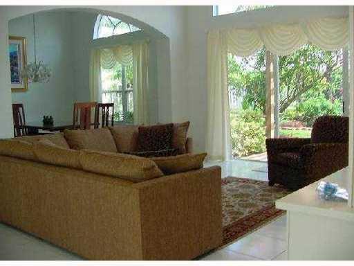 9067 Long Lake Palm Drive Boca Raton, FL 33496 - Photo 6 of 16 Living Room