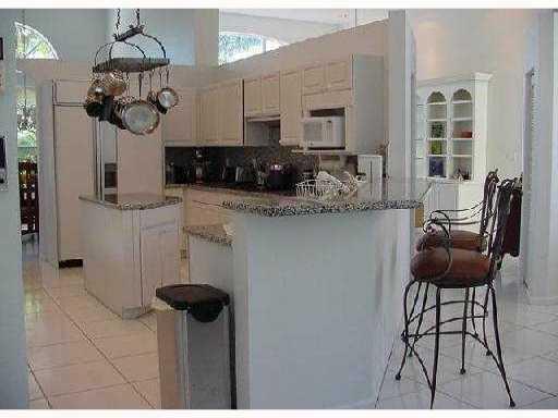 9067 Long Lake Palm Drive Boca Raton, FL 33496 - Photo 8 of 16 Kitchen