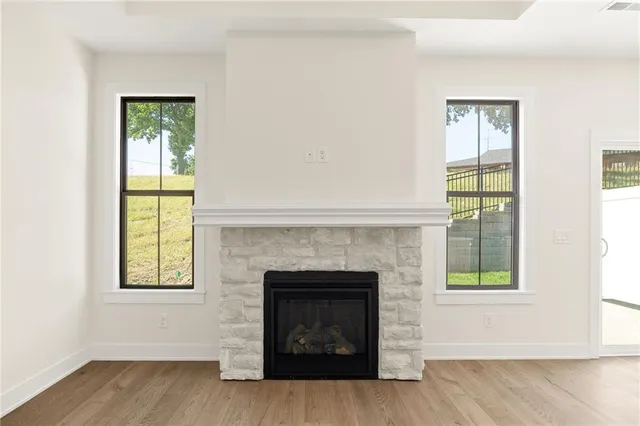 $332,000 | 1400 Country Ct Street, St. Joseph, MO 64506